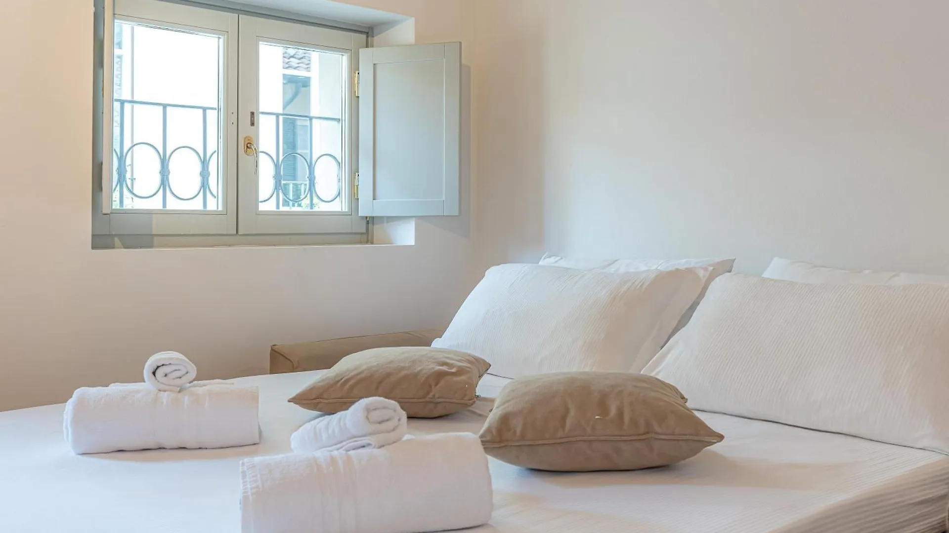 Calicantus Apartments Atena Como